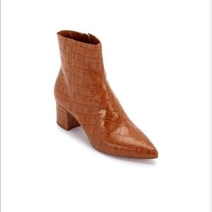 Dolce Vita Bel Cognac Croc Booties